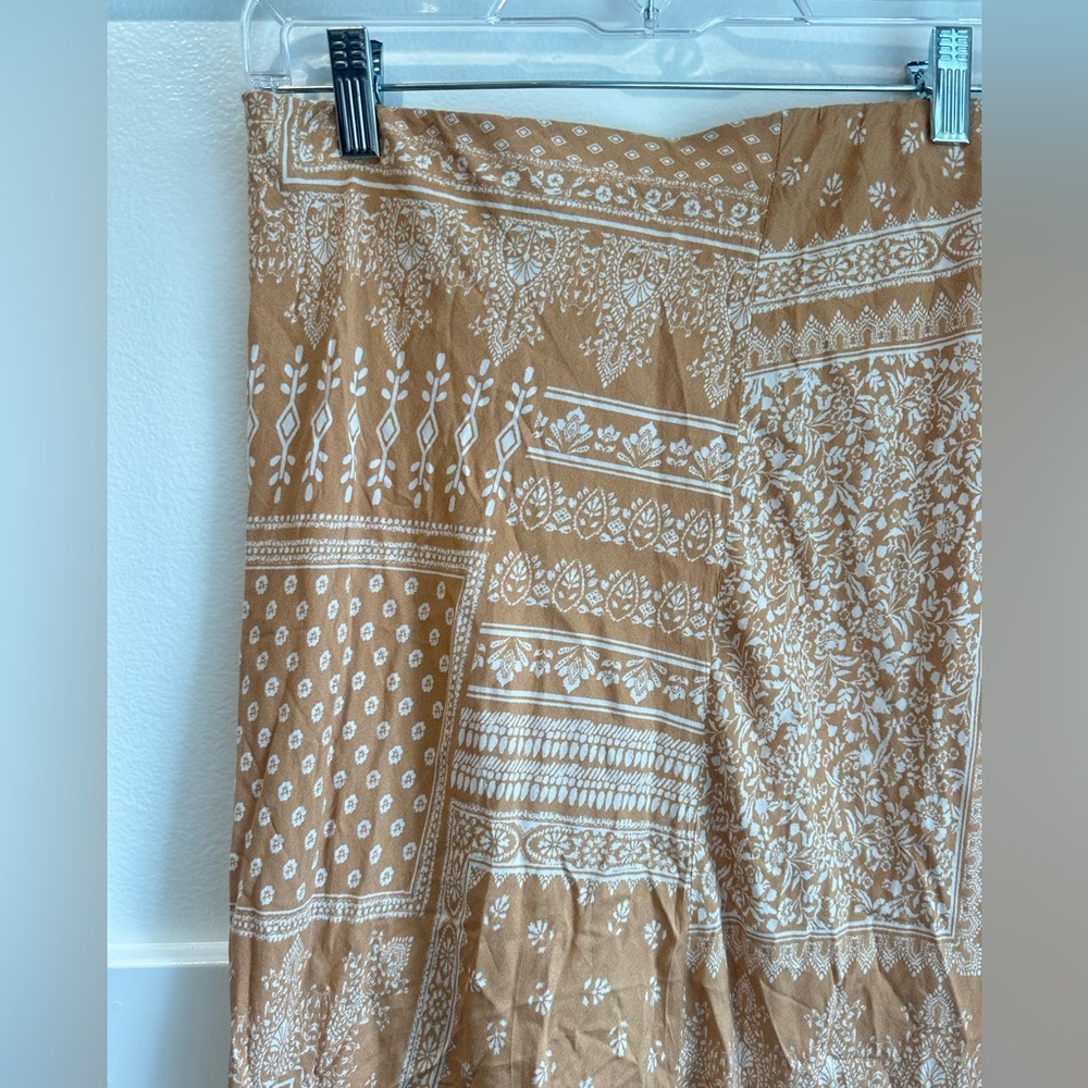 Bohemian Tan and White Skirt